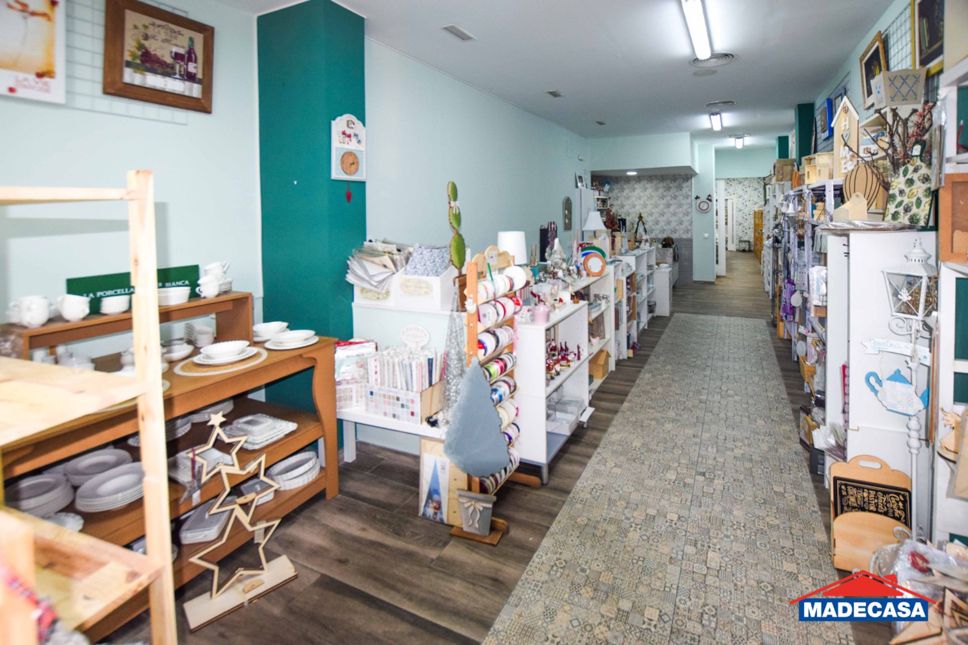 Geschaftsraum zum verkauf in Pozuelo de Alarcón mit Klimaanlage, Heizung und Möbliert