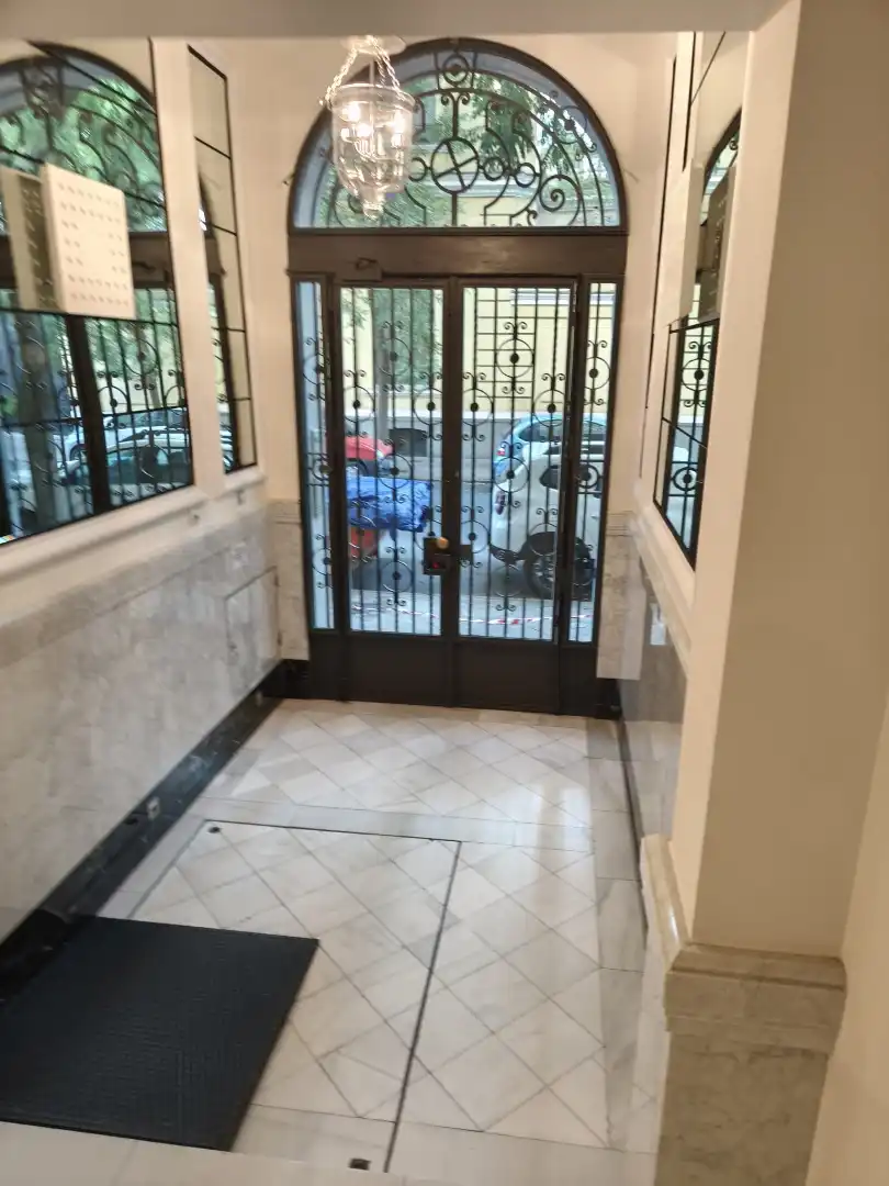 Appartamento con terrazza in affitto a Calle de Zurbano, imagen 4