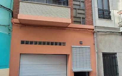 Exterior view of House or chalet for sale in Alzira  with Air Conditioner, Terrace and Storage room