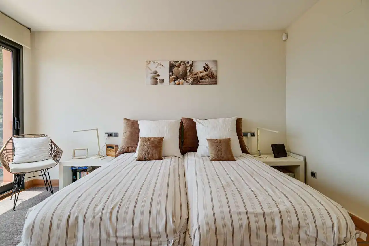 Habitación de Casa o chalet en venta en Palafrugell con Aire acondicionado, Calefacción y Jardín privado