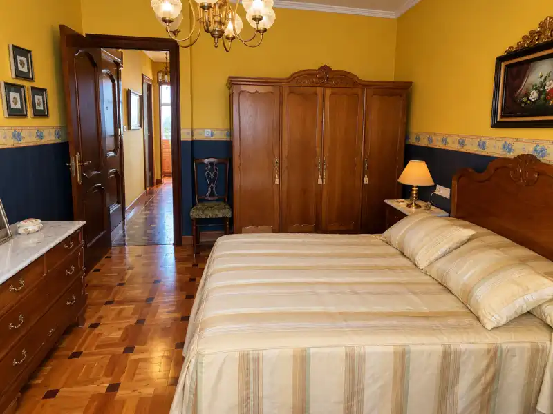 Bedroom of Flat for sale in Muros de Nalón  with Furnished