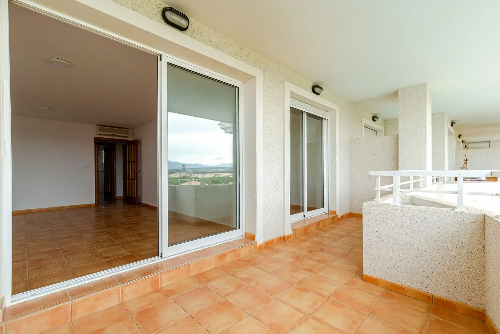 Piso con terraza en venta en Playa de San Juan - El Cabo de las Huertas, imagen 14