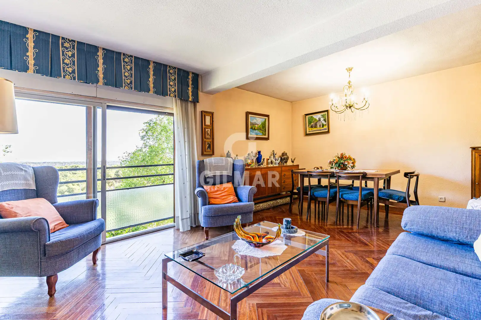 Living room of Flat for sale in Madrid  with Heating