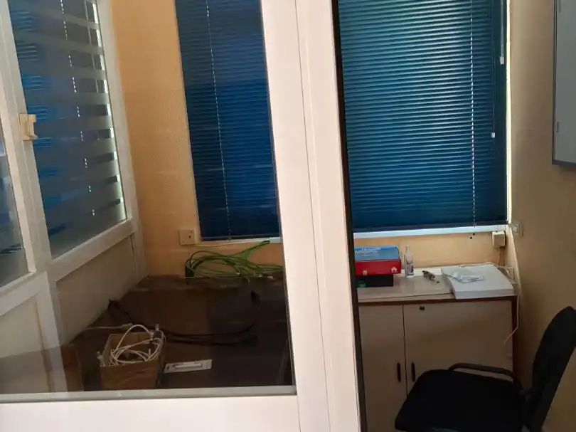 Büro zur Miete in Alcalá de Henares mit Klimaanlage, Heizung und Terrasse
