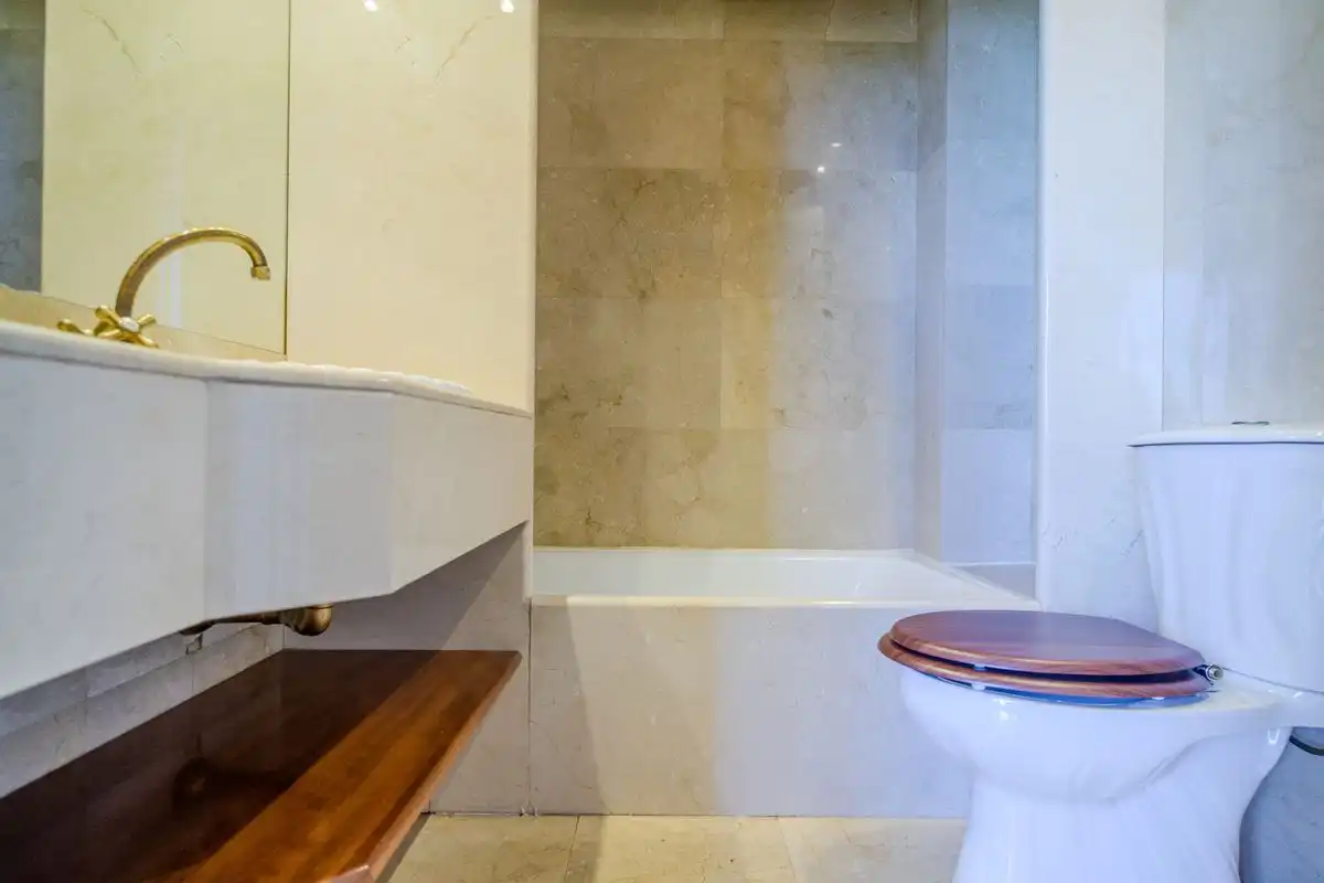 Bathroom of Attic for sale in Madrid  with Air Conditioner, Heating and Private garden