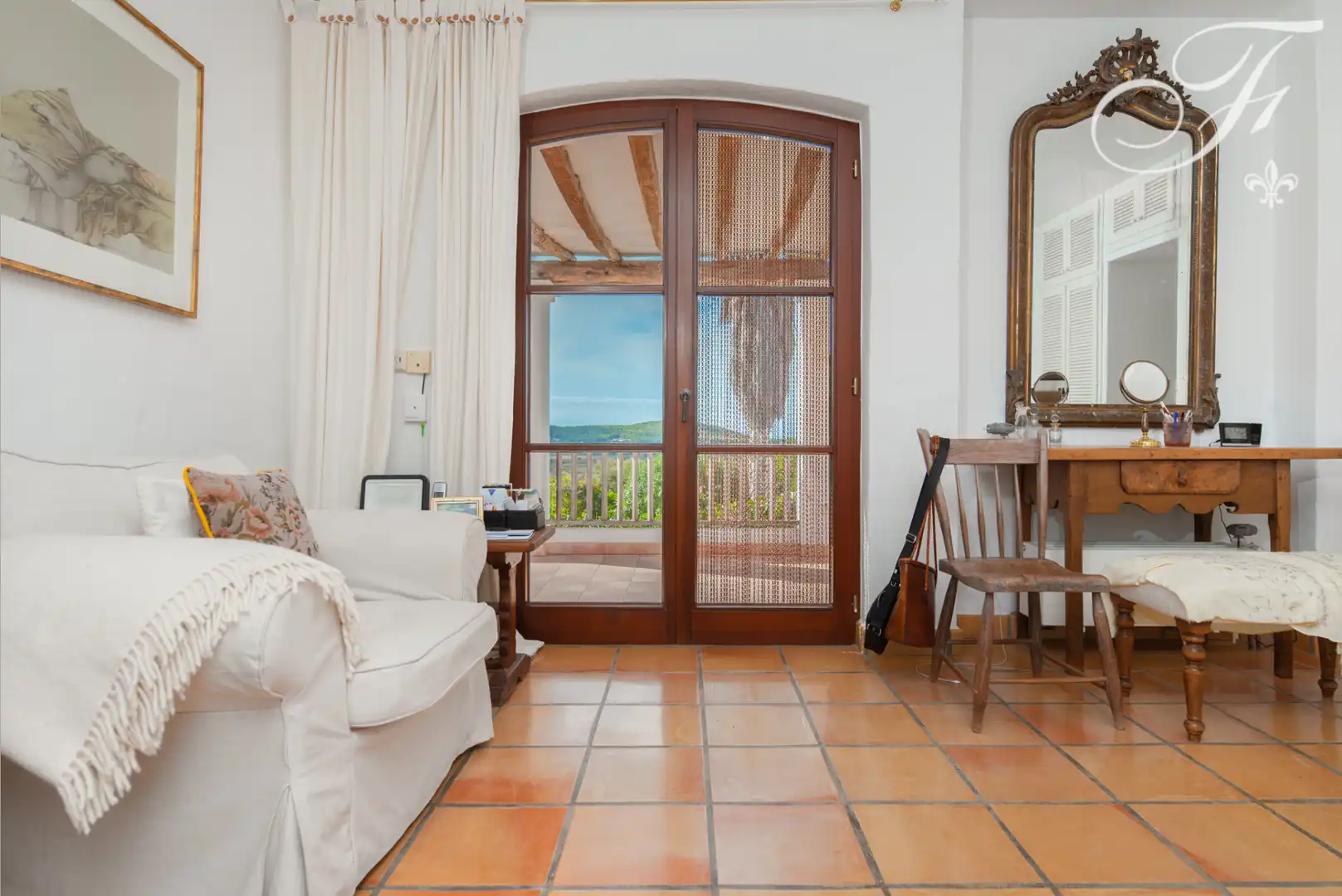 Sala d'estar de Finca rústica en venda en Sant Antoni de Portmany amb Calefacció, Jardí privat i Terrassa