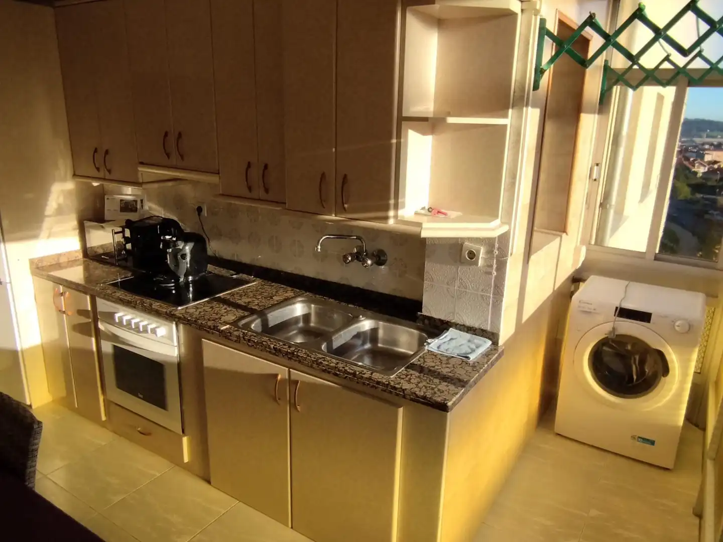 Cocina de Piso en venta en Avilés con Calefacción