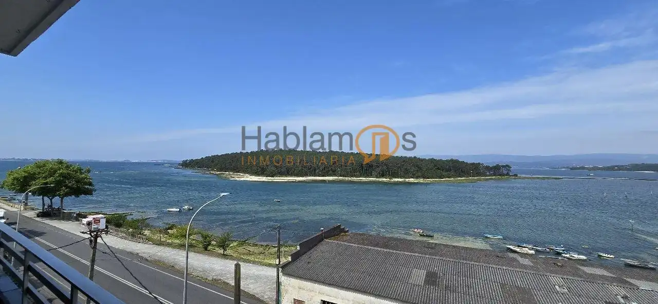 Piso en venta en Vilagarcía de Arousa con Calefacción, Terraza y Trastero