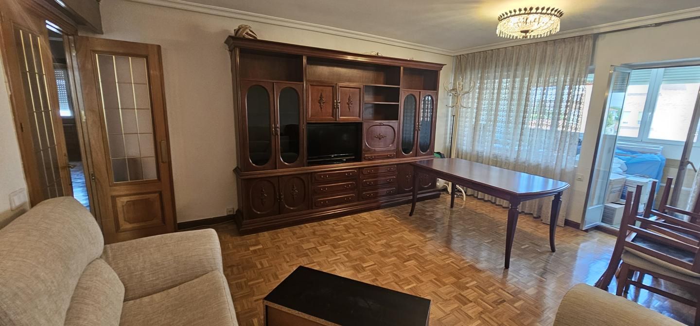 Flat to rent in Villavieja, Lucero, Latina,  Madrid Capital