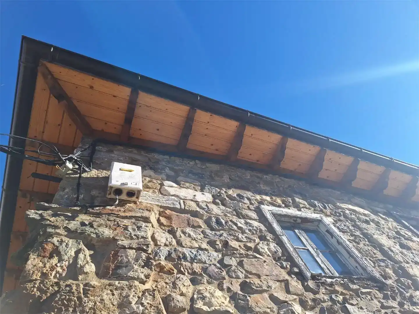 Vista exterior de Casa o xalet en venda en Lena