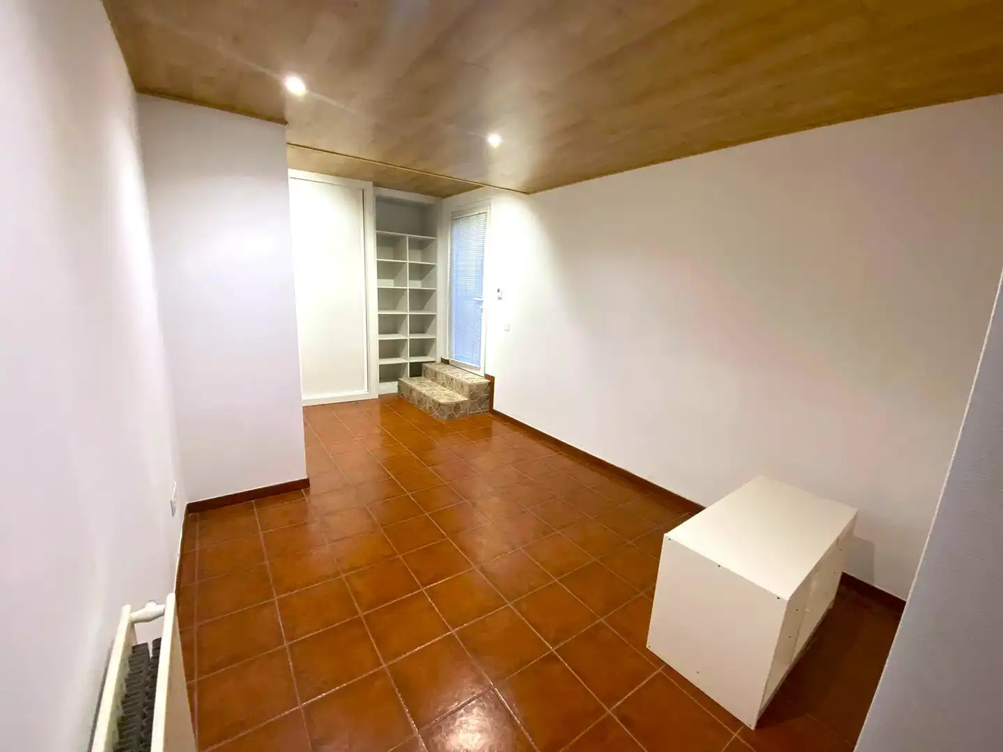 Einfamilien-Reihenhaus zum Verkauf in Castro-Urdiales mit Heizung, Privatgarten und Parkett