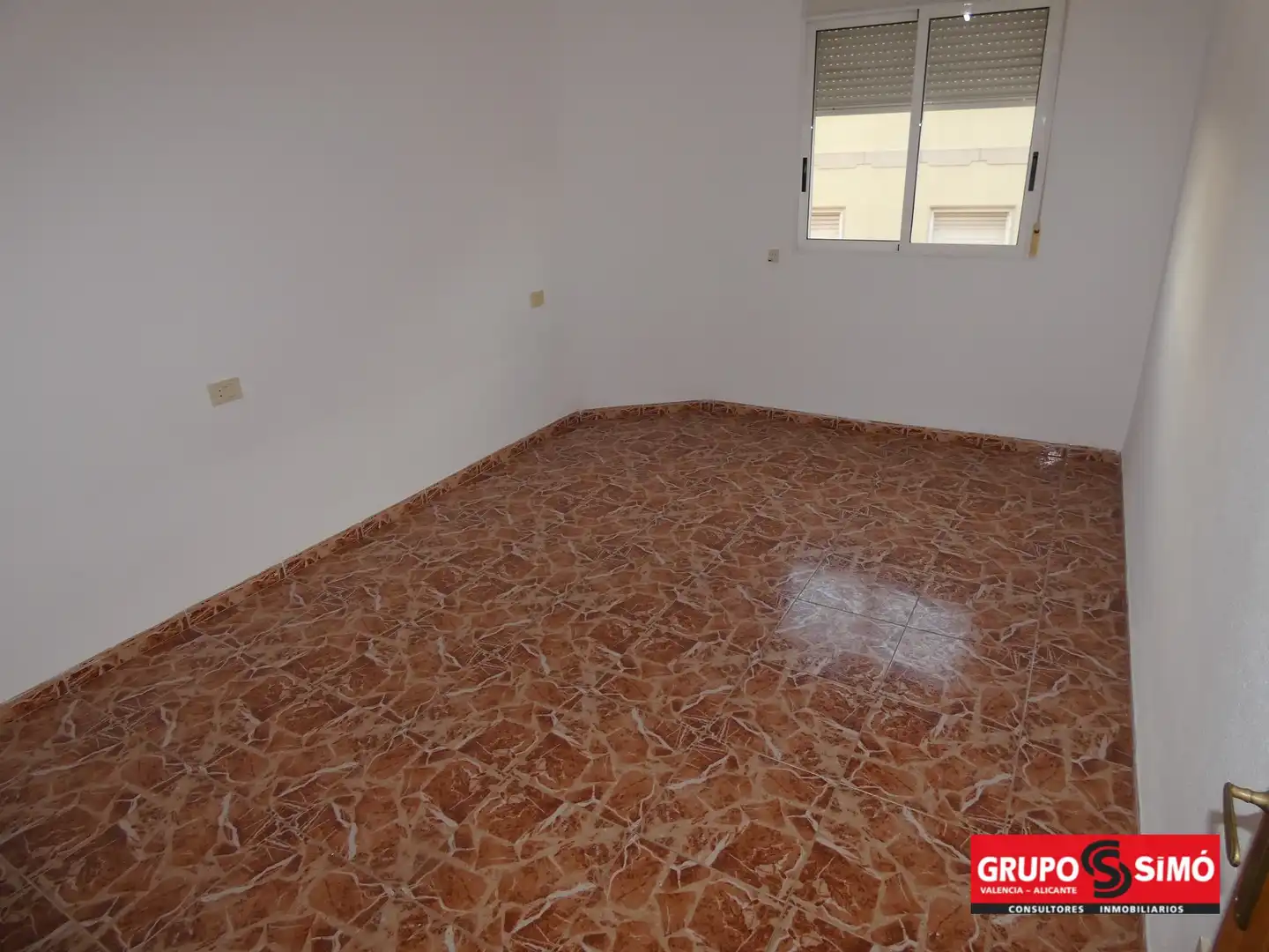 Schlafzimmer von Einfamilien-Reihenhaus zum Verkauf in Chilches / Xilxes mit Terrasse und Ofen