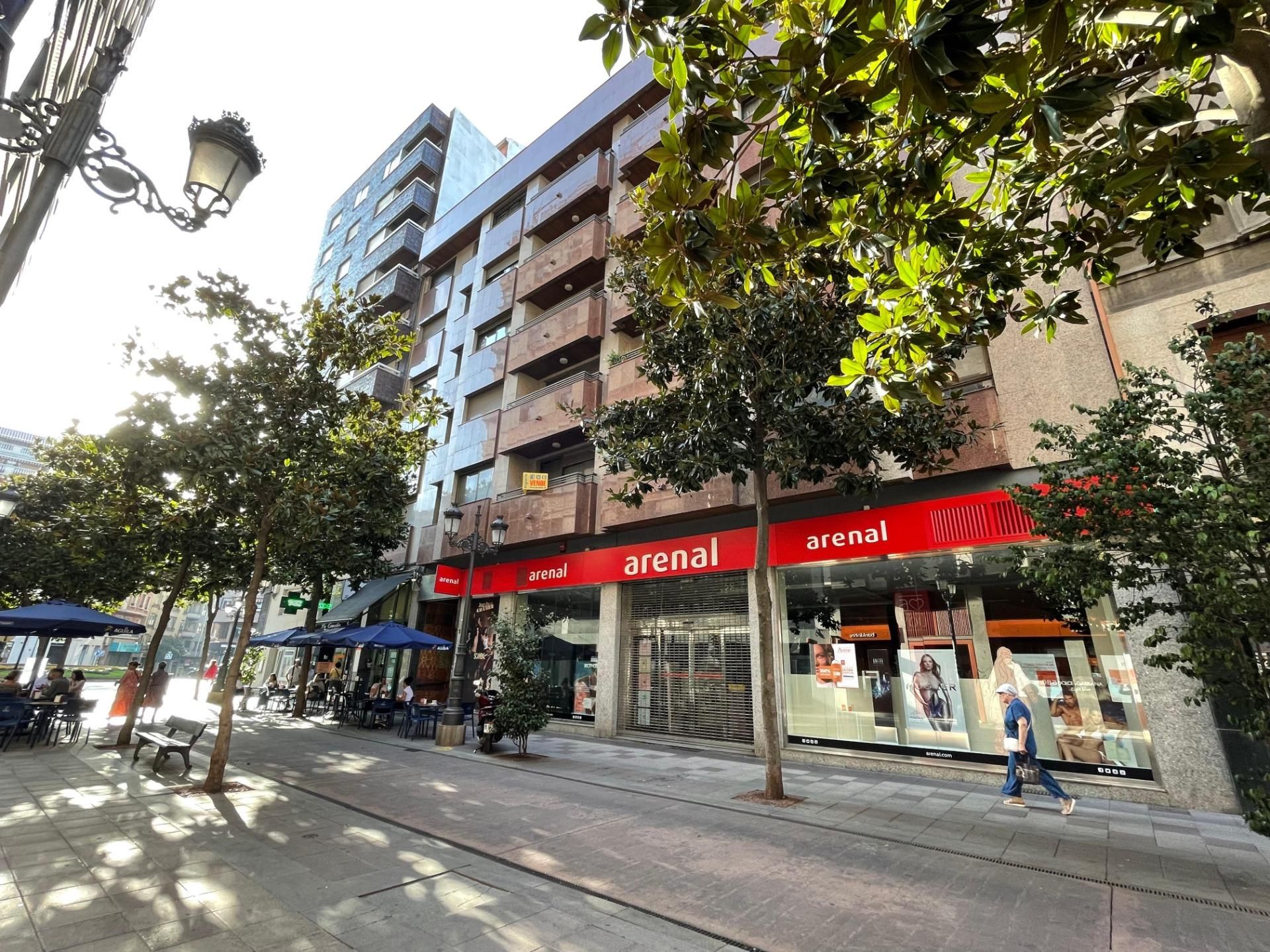 Vista exterior de Pis en venda en Ponferrada