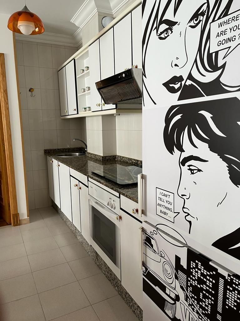 Cuina de Apartament en venda en Porto do Son amb Calefacció