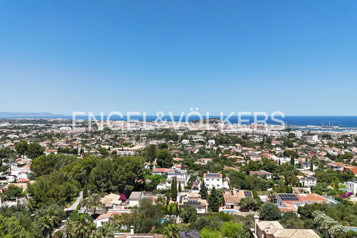 Vista exterior de Casa o chalet en venta en Dénia con Aire acondicionado, Calefacción y Jardín privado