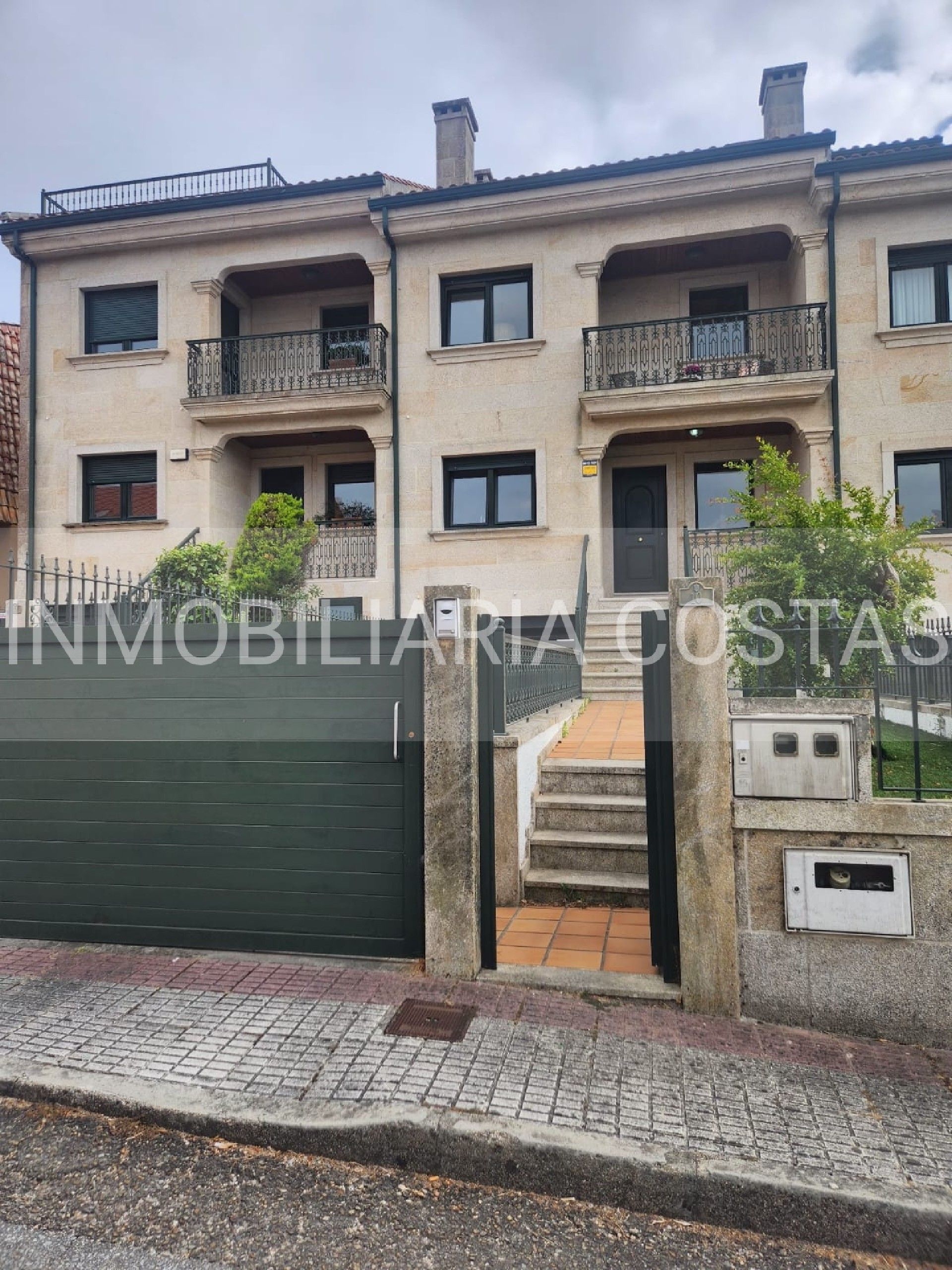 House or chalet for sale in Baiona