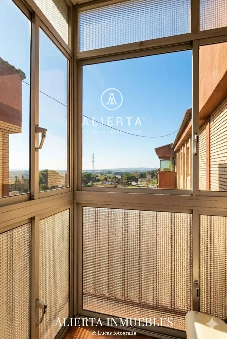 Exterior view of Flat for sale in Zaragoza  with Heating, Terrace and Swimming Pool