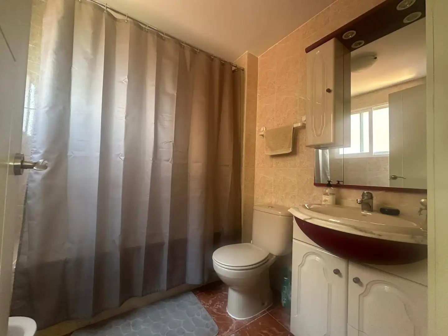 Bathroom of Flat for rent in Móstoles  with Heating, Terrace and Oven