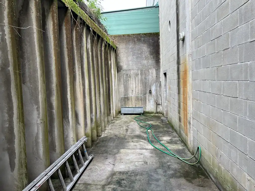 Exterior view of Industrial buildings for sale in Bergondo