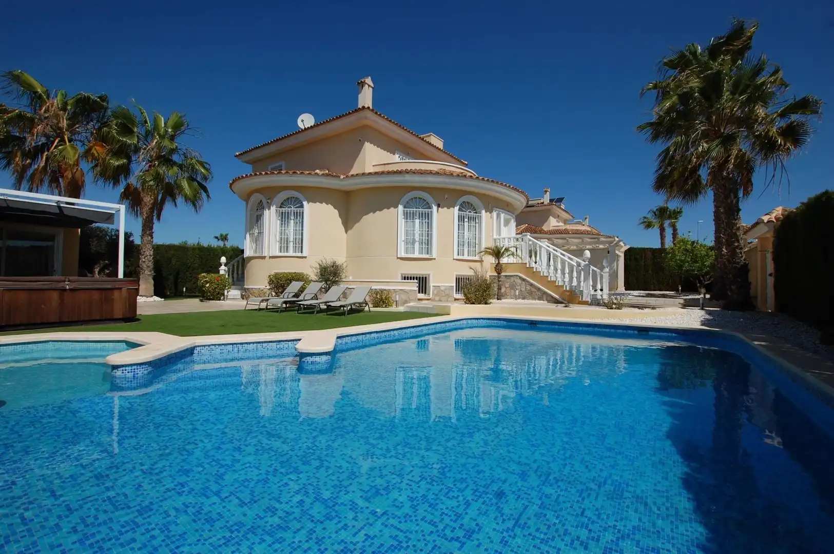 Piscina de Casa o xalet en venda en Rojales amb Calefacció, Terrassa i Piscina