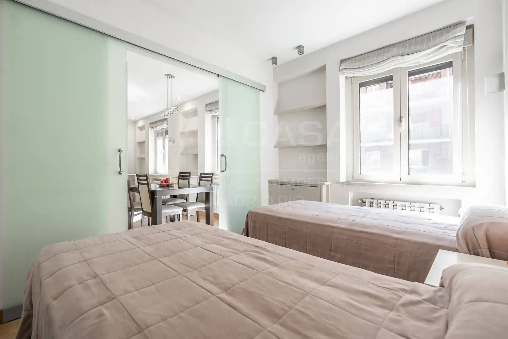 Habitación de Piso en venta en Madrid con Calefacción