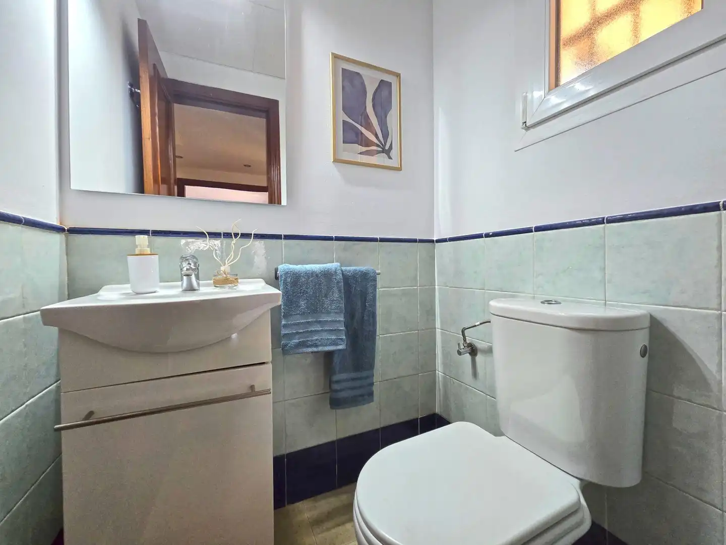 Bathroom of Detached homes for sale in Alcalá del Río