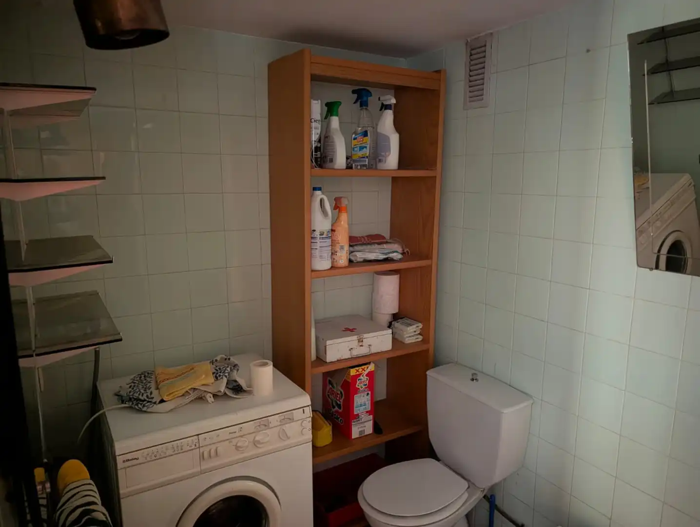 Bathroom of Flat for sale in Avilés