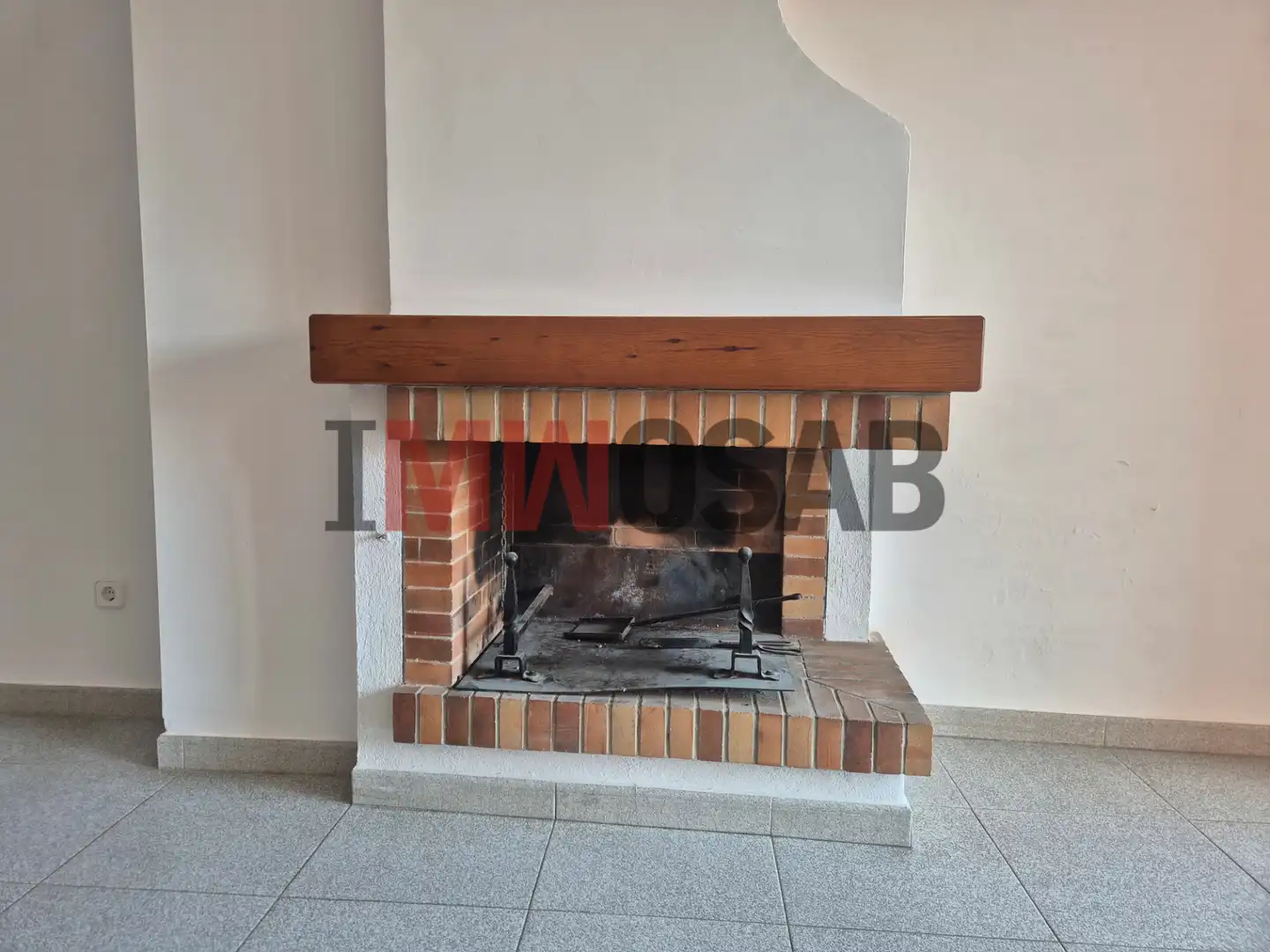 Sala d'estar de Casa adosada en venda en Prats de Lluçanès amb Calefacció, Jardí privat i Terrassa