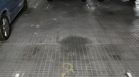 Foto 3 de Garaje de alquiler en Carrer de Rocafort, 116, La Nova Esquerra de l'Eixample, Barcelona Capital