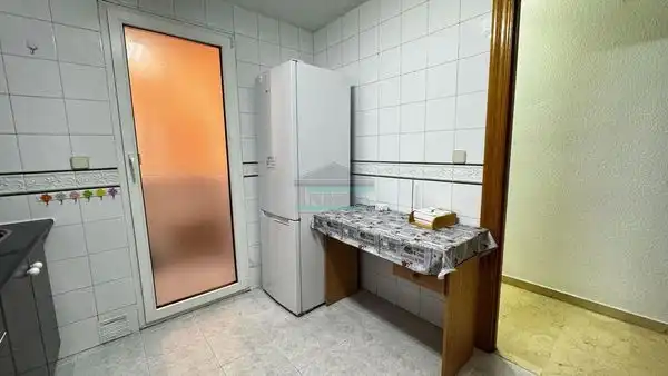Küche von Wohnung zur Miete in Granada mit Klimaanlage, Heizung und Waschmaschine