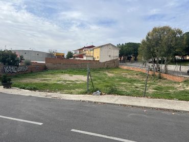 Residential land for sale in Calle del Sol 1D
