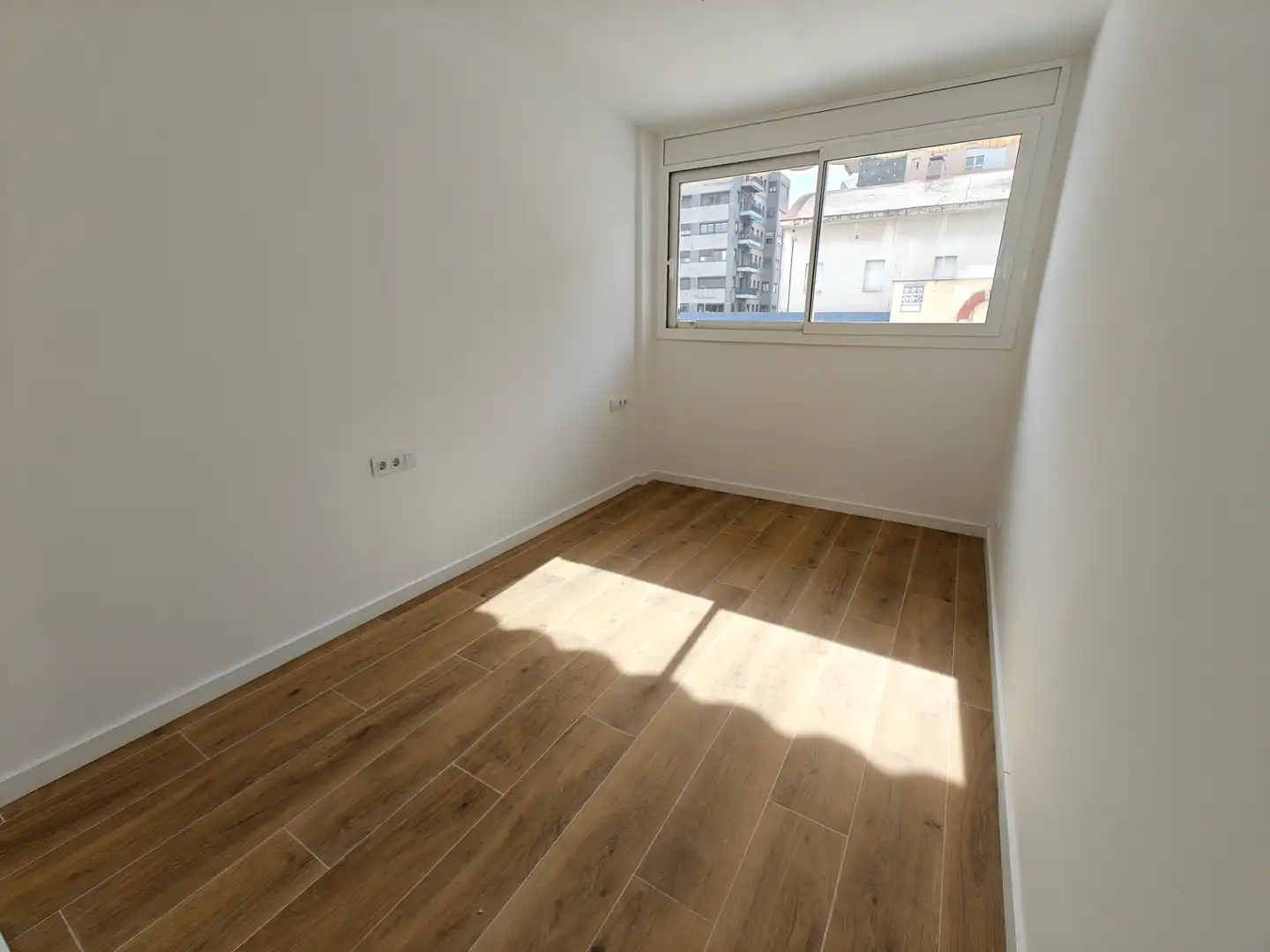 Habitación de Planta baja en venta en Premià de Mar con Aire acondicionado