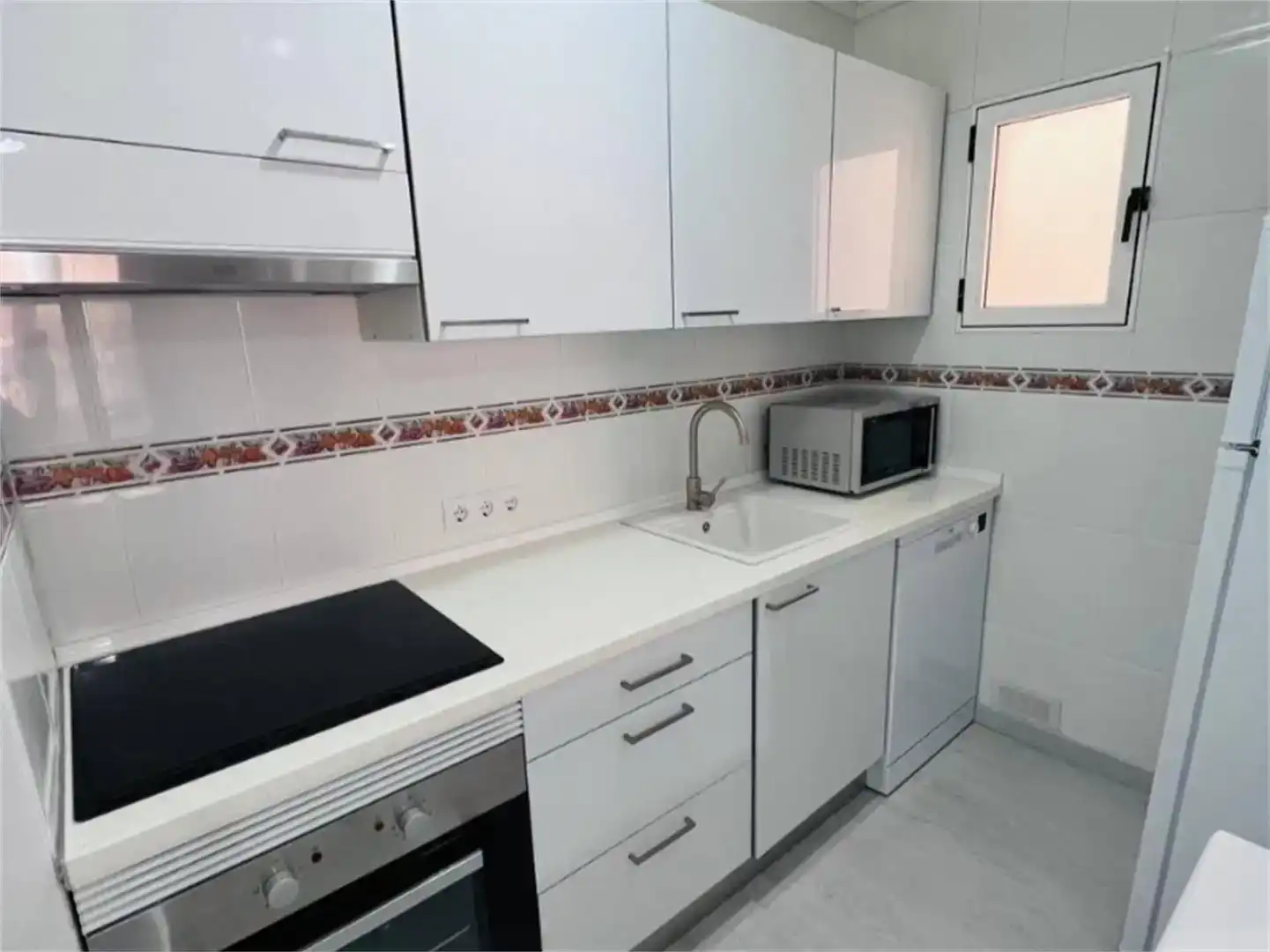 Cocina de Apartamento en venta en Torrevieja con Aire acondicionado y Balcón