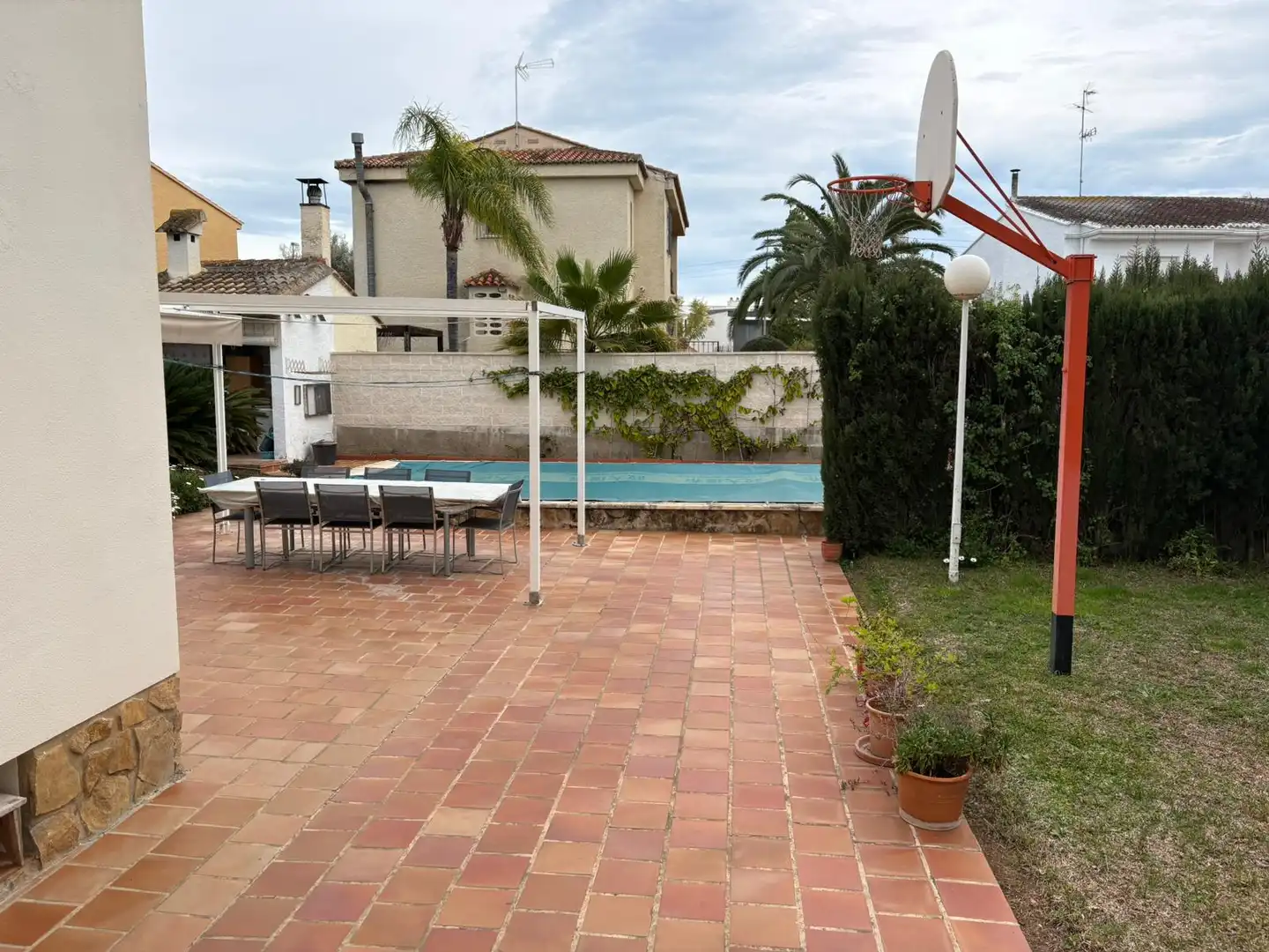 Swimming pool of Houses for sale in L'Eliana  with Air Conditioner, Heating and Private garden