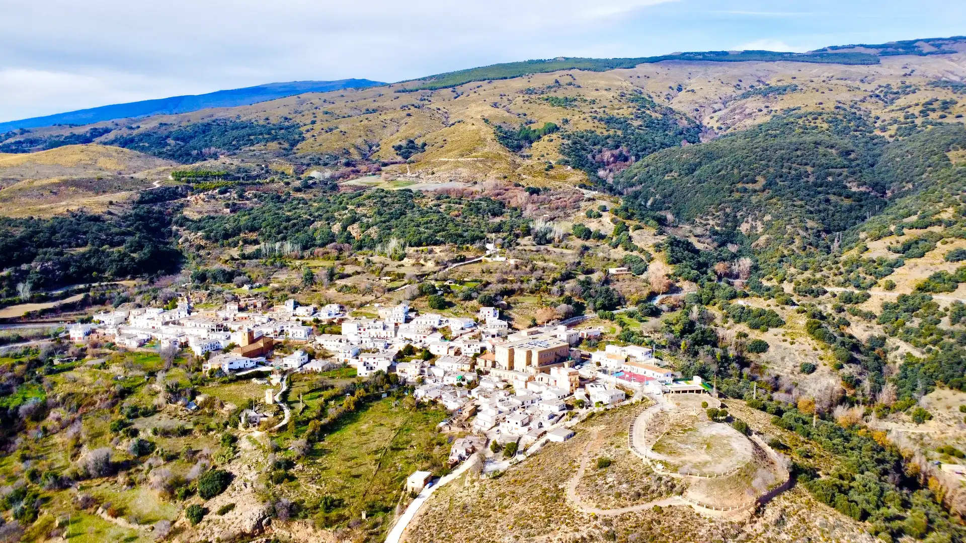 Exterior view of Buildings for sale in Juviles  with Alarm