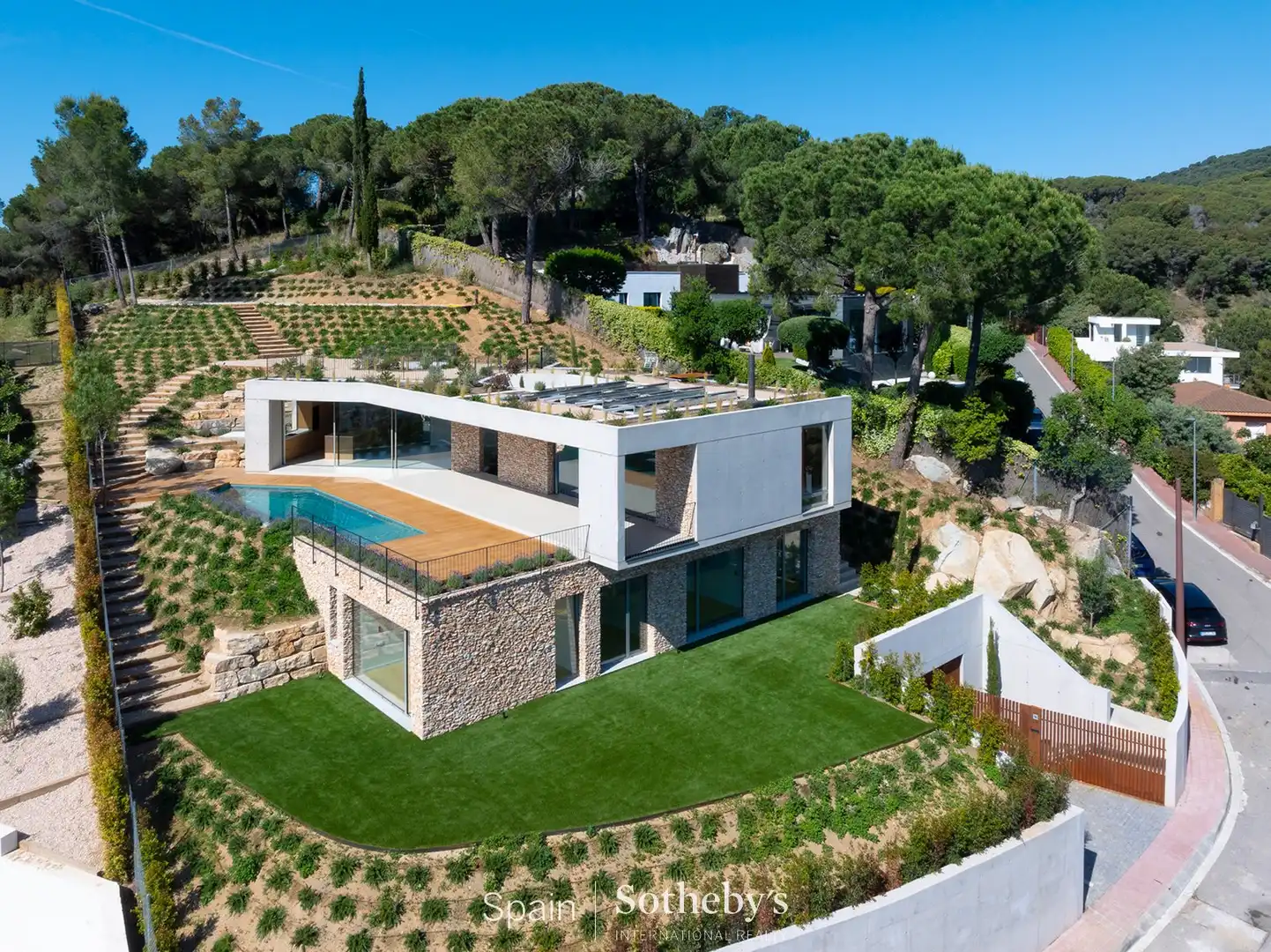 Casa amb piscina en venda a Carrer Bellesguard, imagen 2
