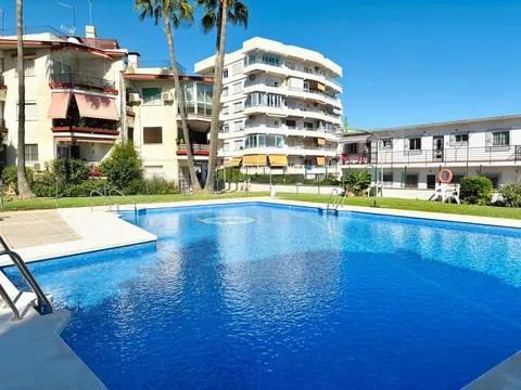 Swimming pool of Apartment for sale in Torremolinos  with Terrace