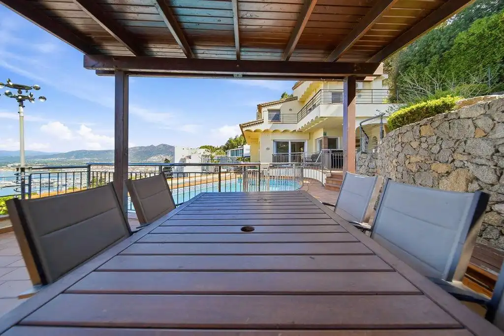 Terraza de Casa o chalet en venta en Roses