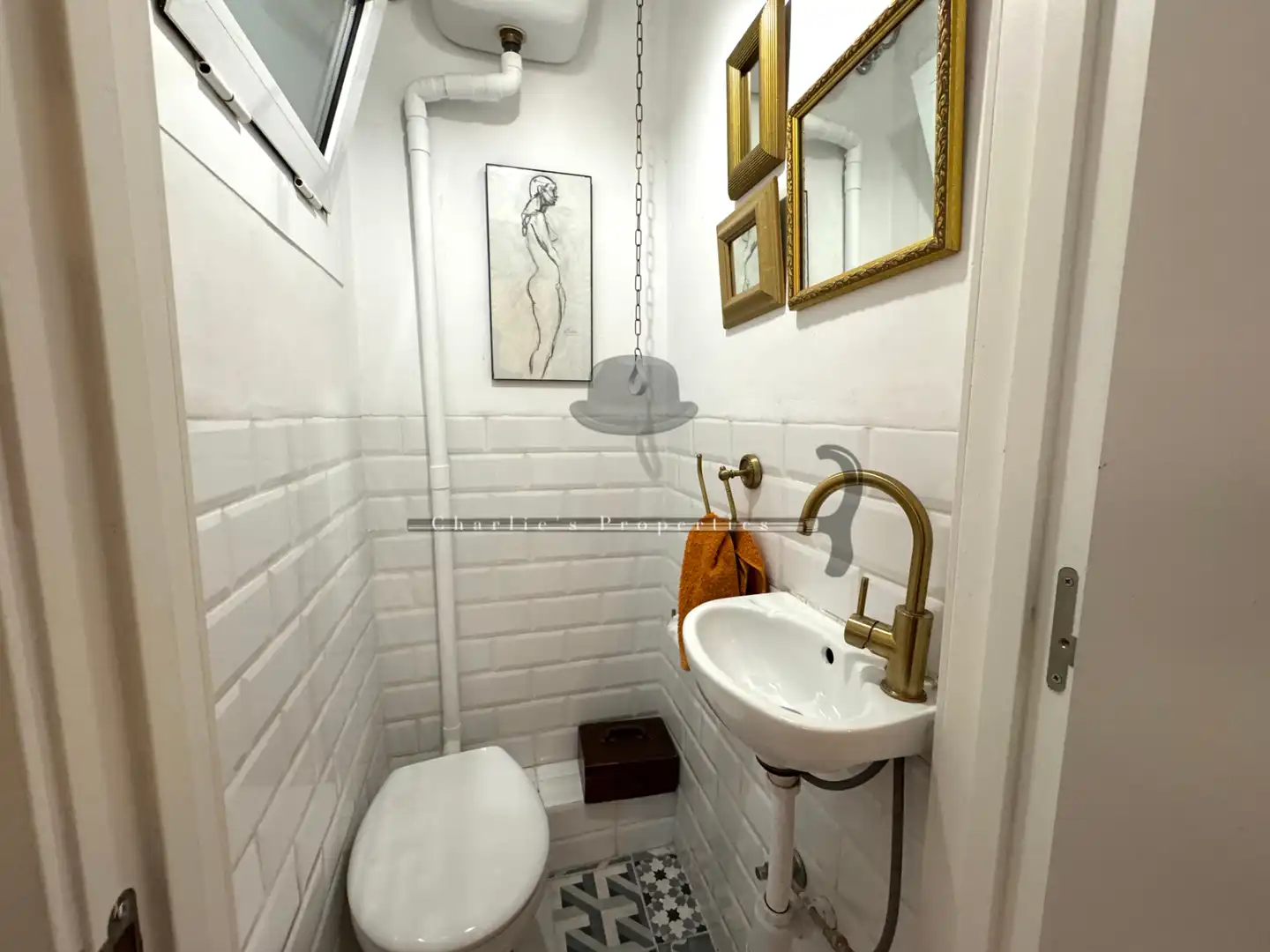 Baño de Apartamento de alquiler en Barcelona con Aire acondicionado, Calefacción y Amueblado