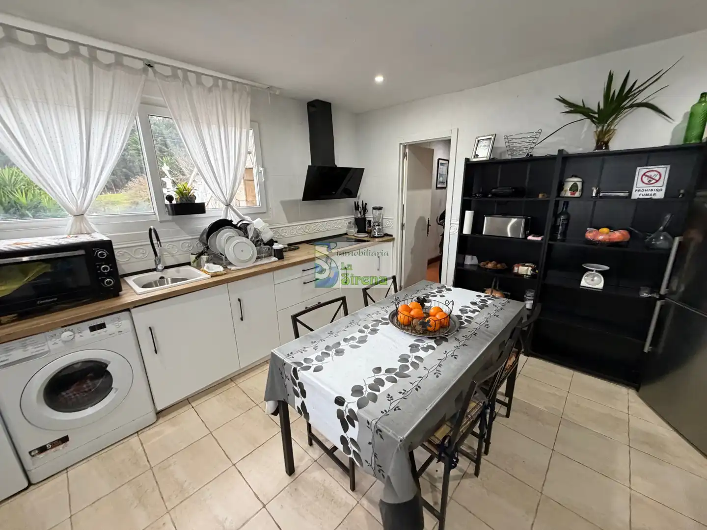 Cocina de Casa o chalet en venta en Castro-Urdiales con Calefacción, Jardín privado y Terraza