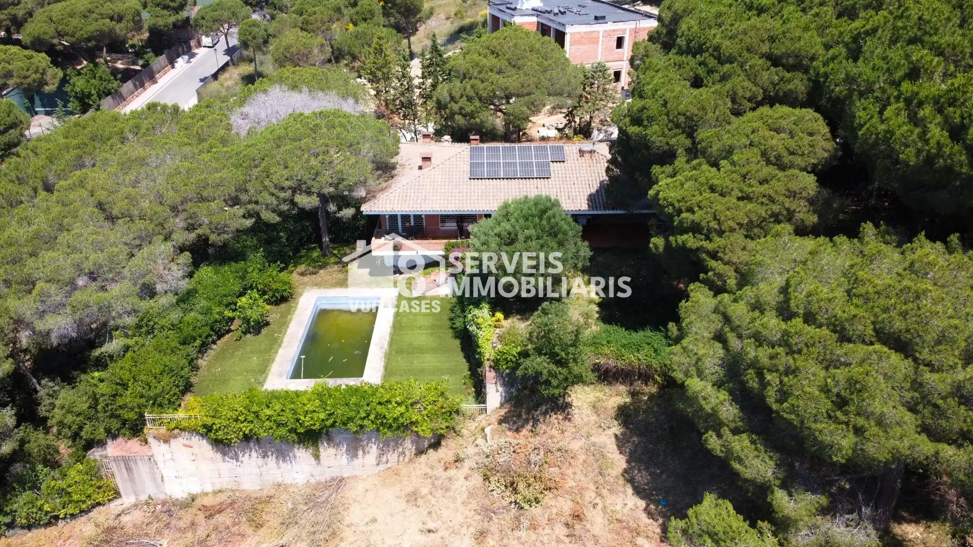 Exterior view of Houses for sale in Sant Andreu de Llavaneres  with Private garden