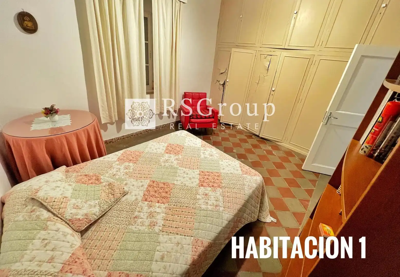 Dormitori de Casa o xalet en venda en Población de Arroyo