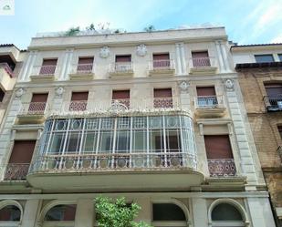 Vista exterior de Garatge de lloguer en  Huesca Capital