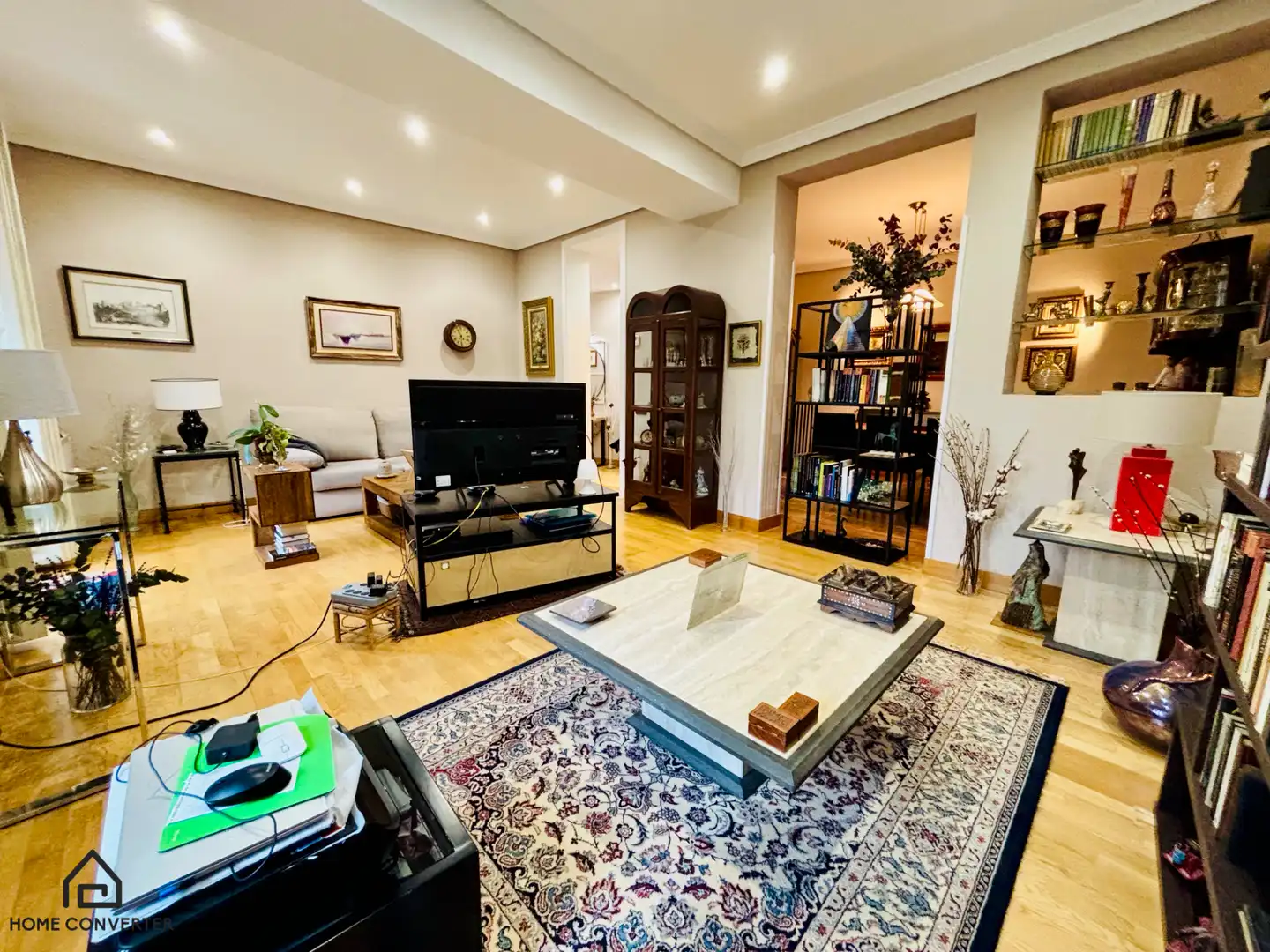 Sala d'estar de Pis en venda en Madrid amb Aire condicionat, Calefacció i Parquet