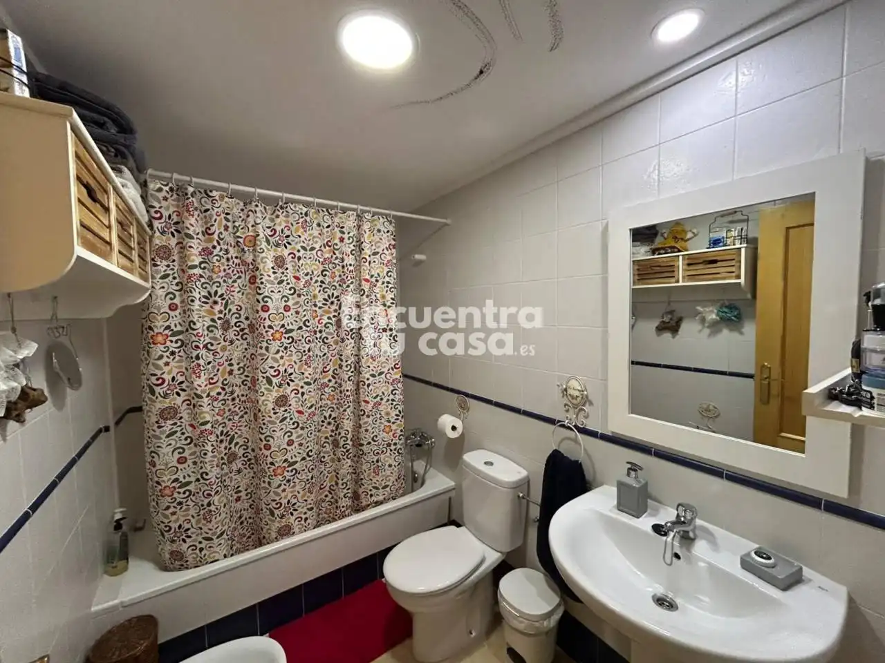 Baño de Piso en venta en Polop con Amueblado y Alarma