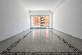 Habitación de Apartamento en venta en Salou con Calefacción