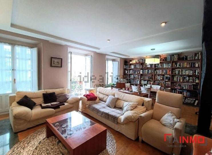 Foto 1 de Pis en venda a Ensanche, Araba - Álava