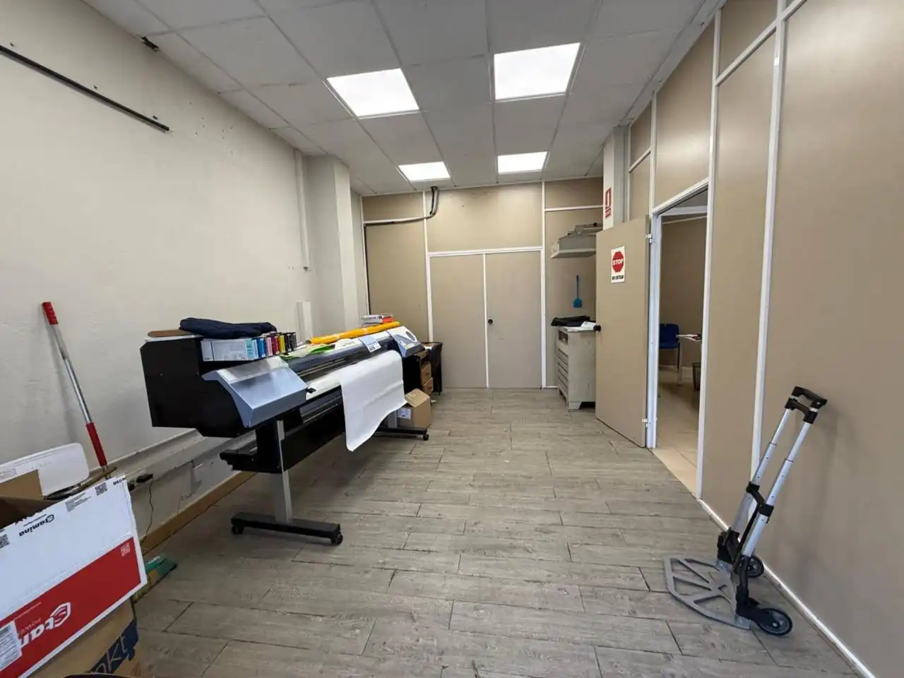 Gewerbefläche zum Verkauf in Calle Jardín, imagen 5