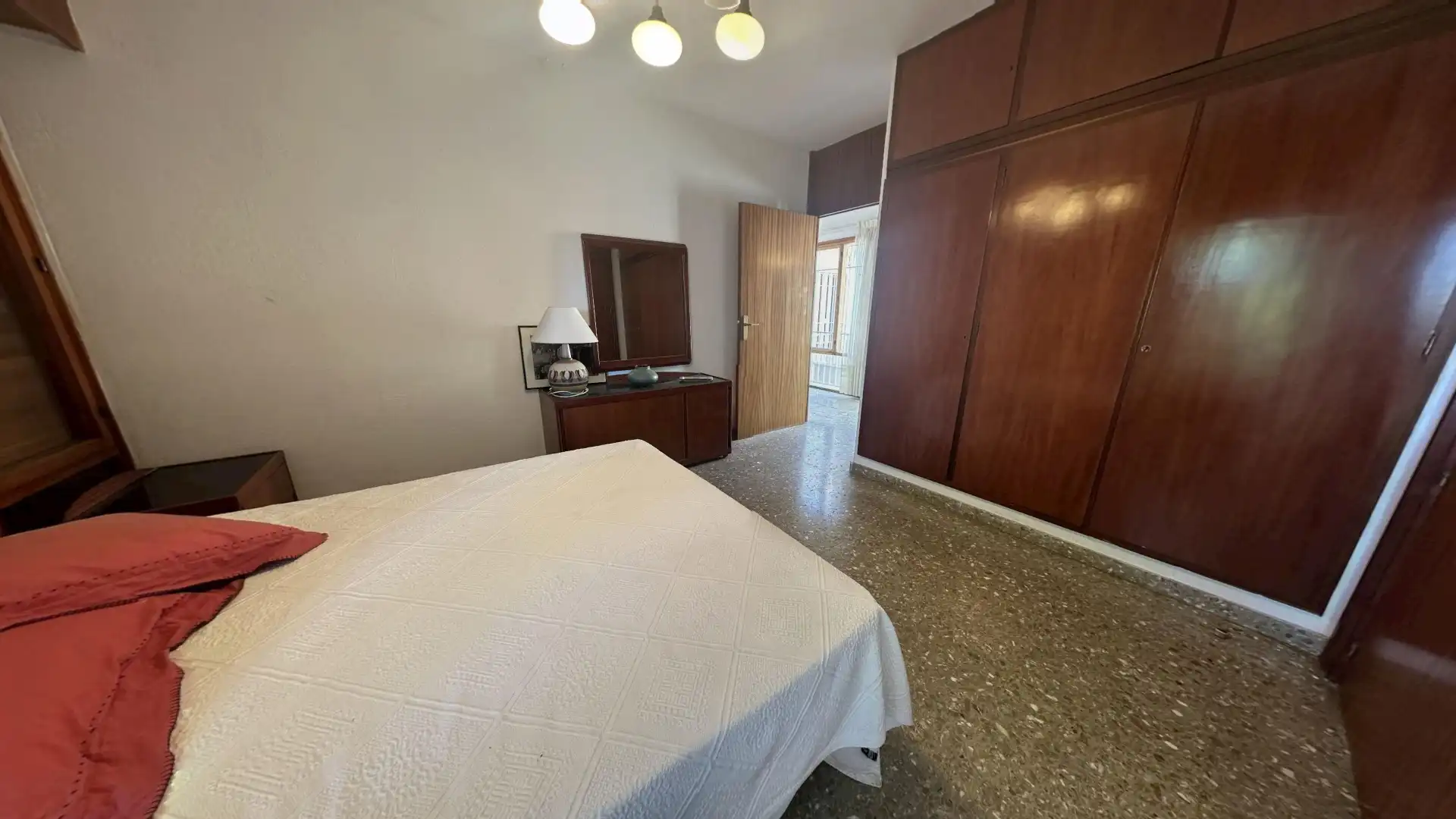 Dormitori de Casa o xalet en venda en Alicante / Alacant amb Jardí privat, Terrassa i Piscina