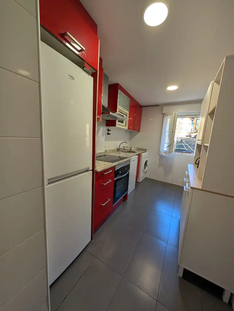 Appartamento con balcone in affitto a Calle Guevara, imagen 6
